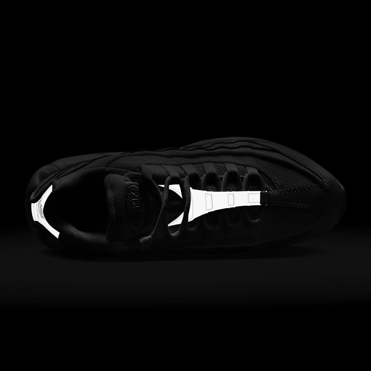 Nike Max 95  Essential “ Triple Black “