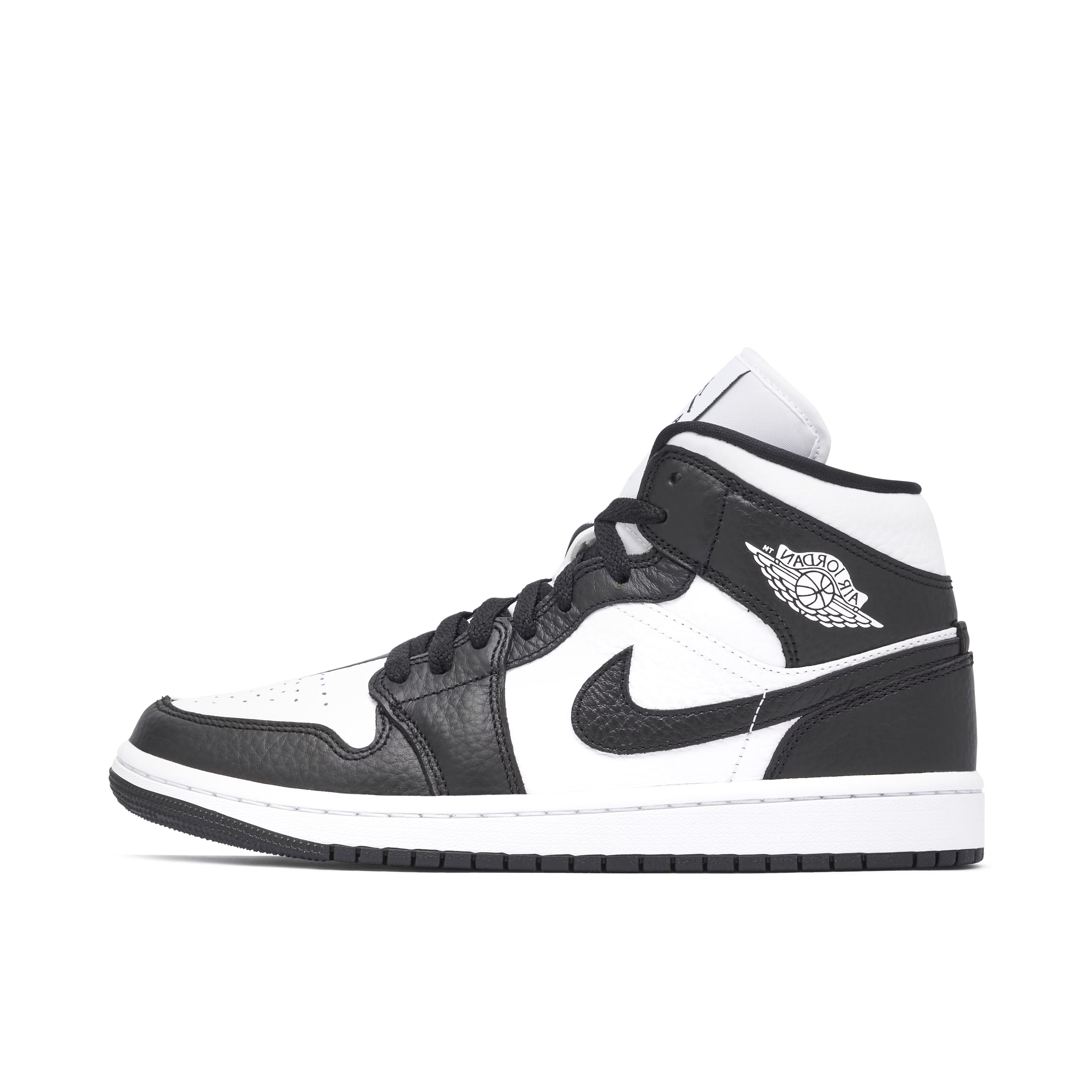 Air Jordan 1 High “Black White”