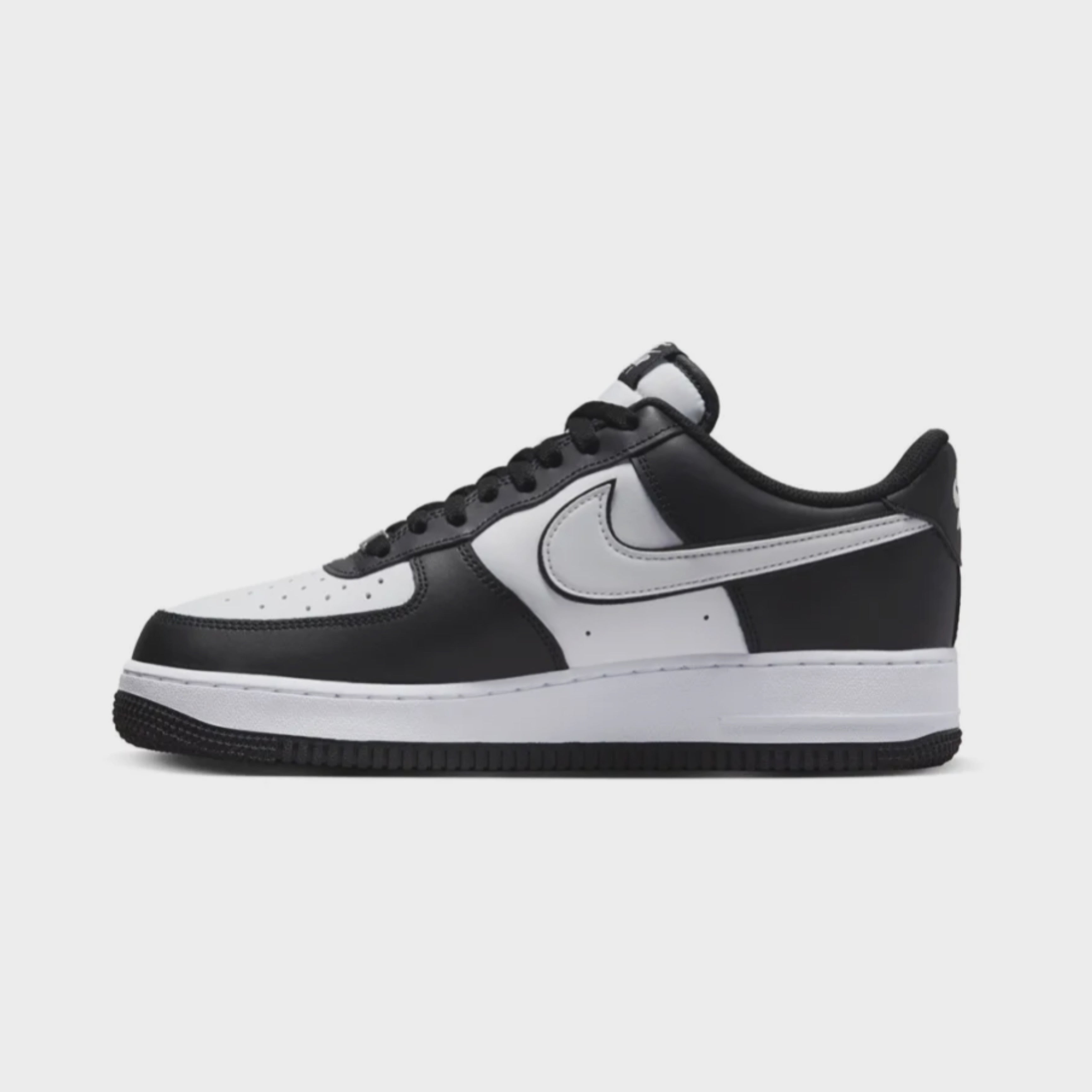 Nike Air Force 1 '07 - LV8 ‘Panda’